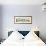 Isg Hotel 3*
